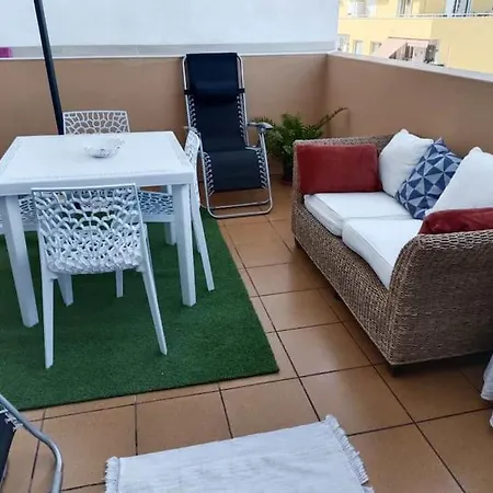 Big Penthouse, Air Conditioning And Ocean Views *